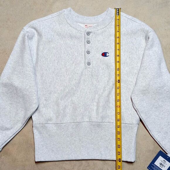 NWT Champion Women’s Reverse Weave Gray Retro Henley Sweatshirt - Size Small - Picture 9 of 11